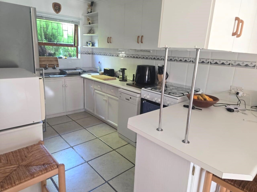 To Let 3 Bedroom Property for Rent in Brenton On Lake Western Cape